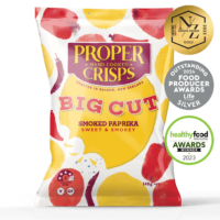 front image of big cut smoke paprika with 3 awards sitting on the right side of the product inspire new zealand artisan awards 2023 gold outstanding 2024 food producer awards silver healthy food magazine awards winner 2023