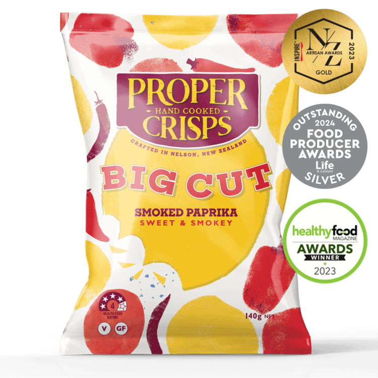 front image of big cut smoke paprika with 3 awards sitting on the right side of the product inspire new zealand artisan awards 2023 gold outstanding 2024 food producer awards silver healthy food magazine awards winner 2023